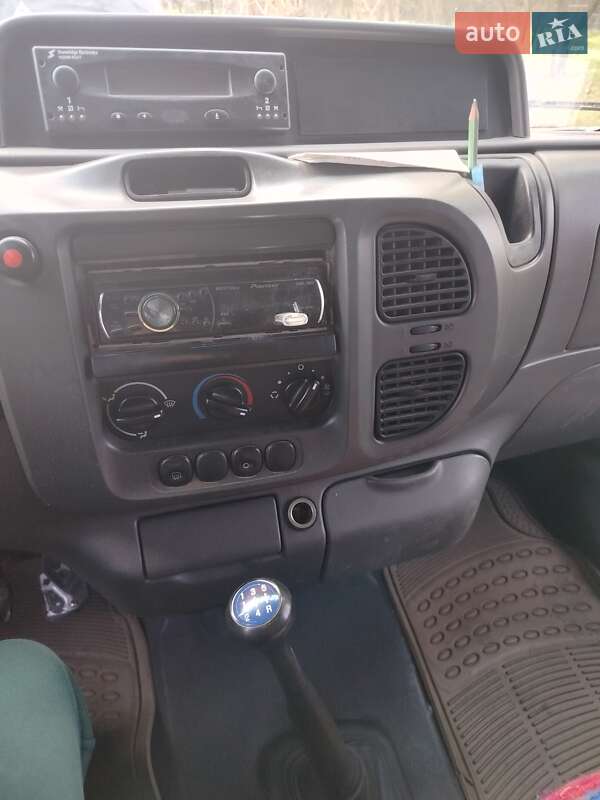 Грузопассажирский фургон Ford Transit 2005 в Кременчуге фото 5 Грузопассажирский фургон Ford Transit 2005 в Кременчуге