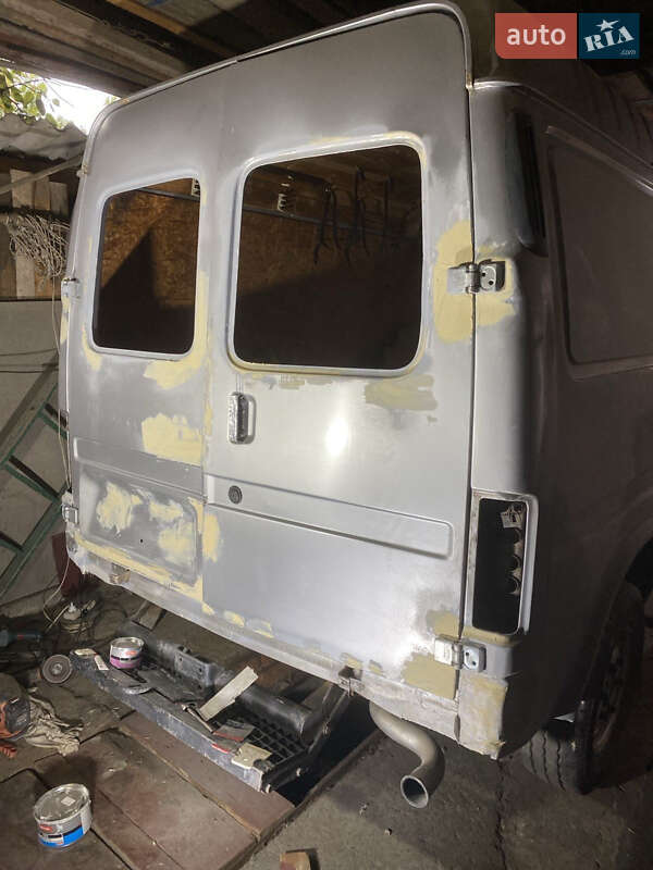 Грузовой фургон Ford Transit 1998 в Виннице