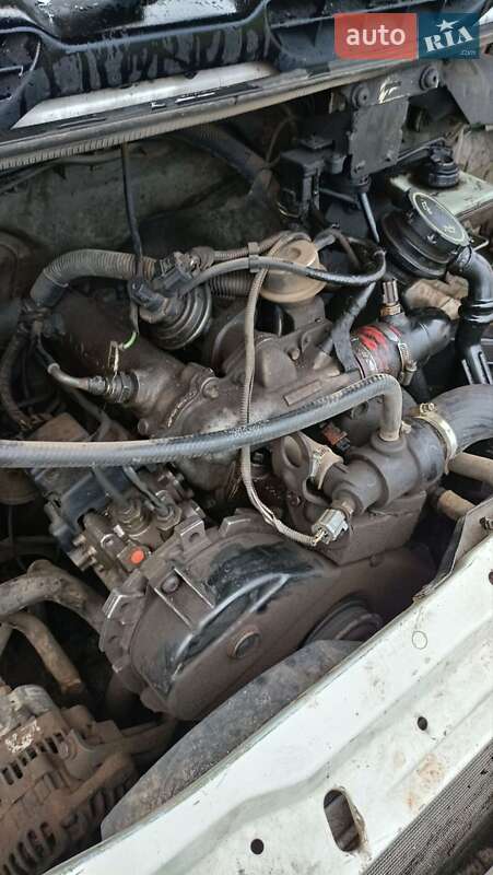 Микроавтобус грузовой (до 3,5т) Ford Transit 2000 в Одессе фото 8 Микроавтобус грузовой (до 3,5т) Ford Transit 2000 в Одессе