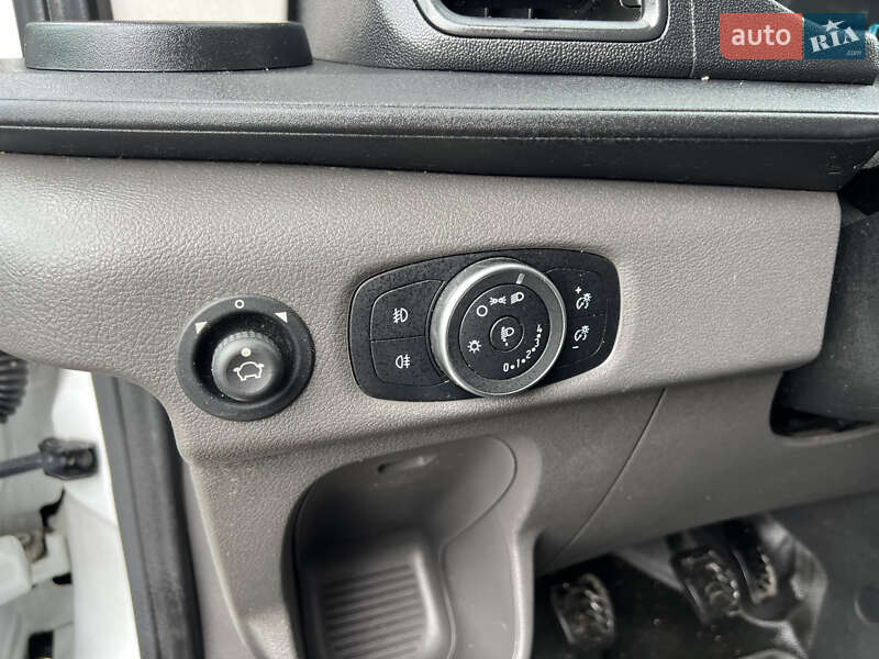 Грузовой фургон Ford Transit 2020 в Киеве фото 12 Грузовой фургон Ford Transit 2020 в Киеве