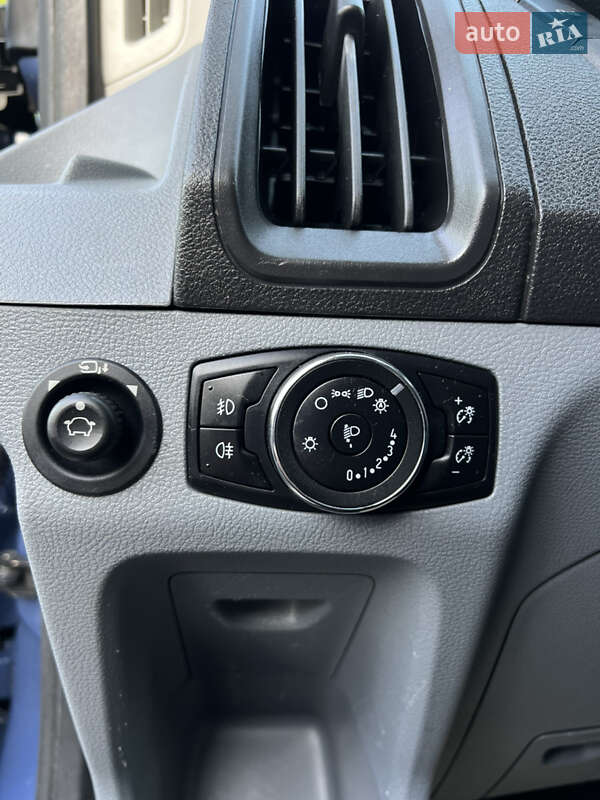 Грузовой фургон Ford Transit 2018 в Ковеле фото 14 Грузовой фургон Ford Transit 2018 в Ковеле