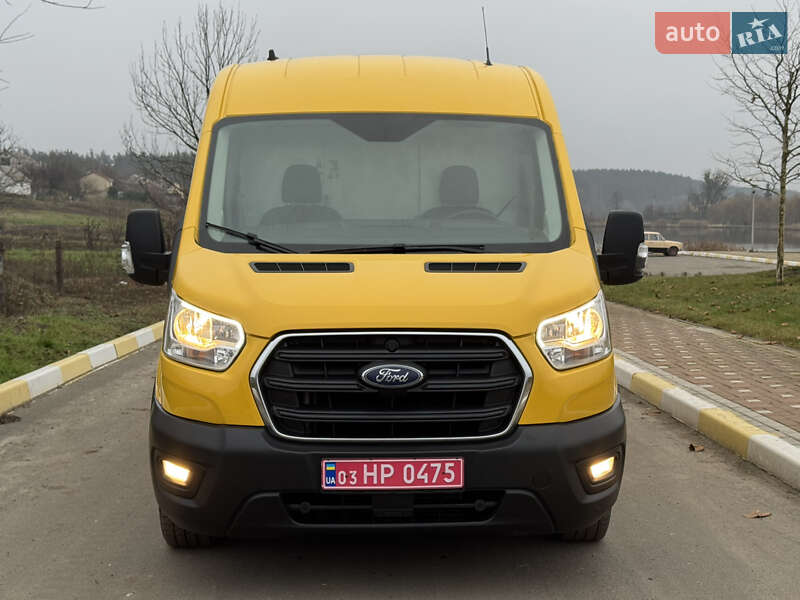 Грузовой фургон Ford Transit 2021 в Ирпене