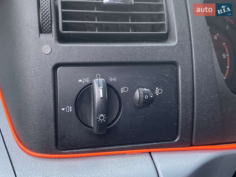 Грузовой фургон Ford Transit 2011 в Белой Церкви