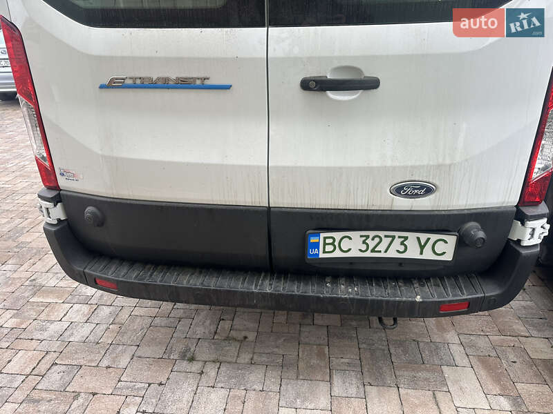 Грузовой фургон Ford Transit 2023 в Львове
