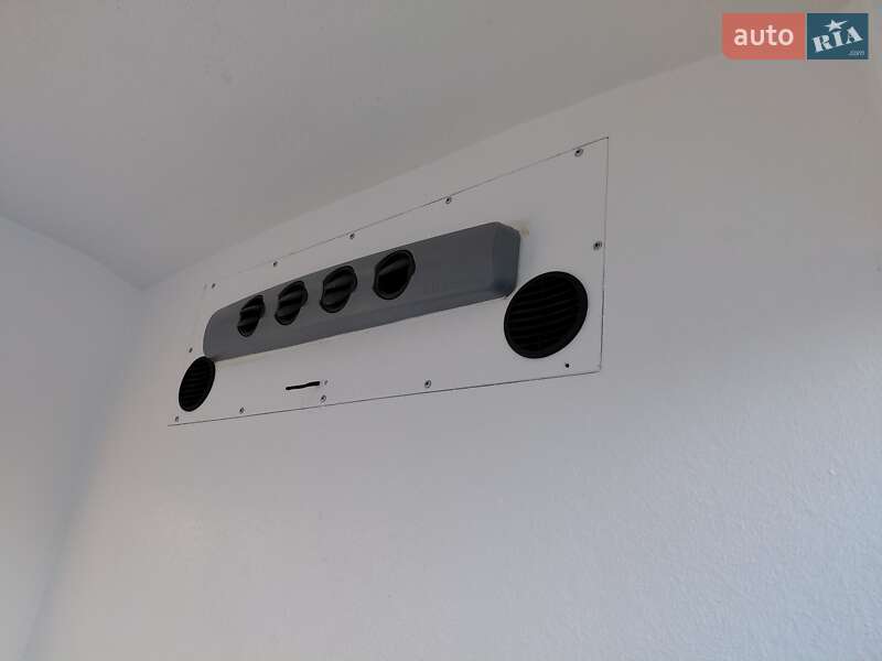 Вантажний фургон Ford Transit 2020 в Івано-Франківську