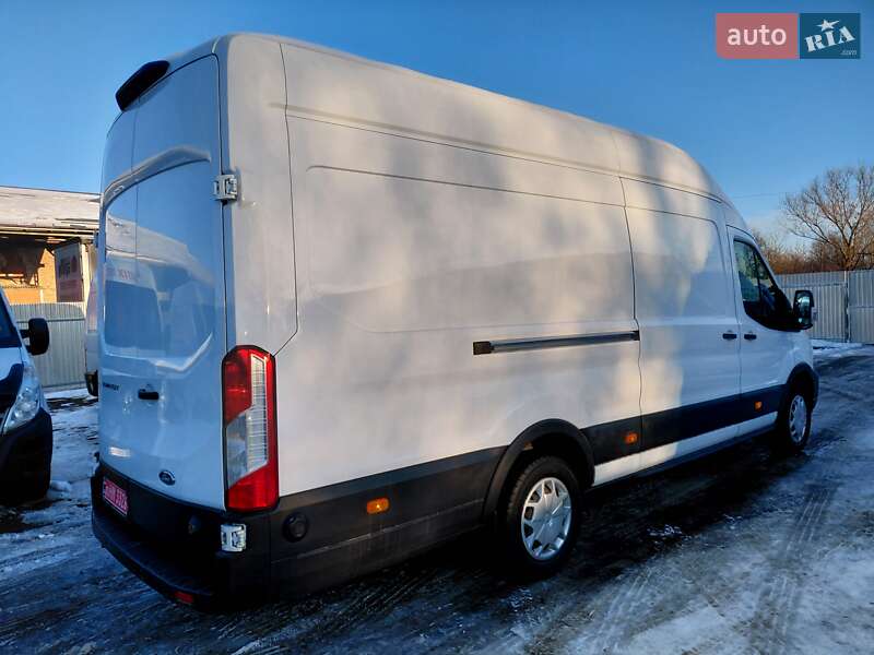 Вантажний фургон Ford Transit 2020 в Івано-Франківську
