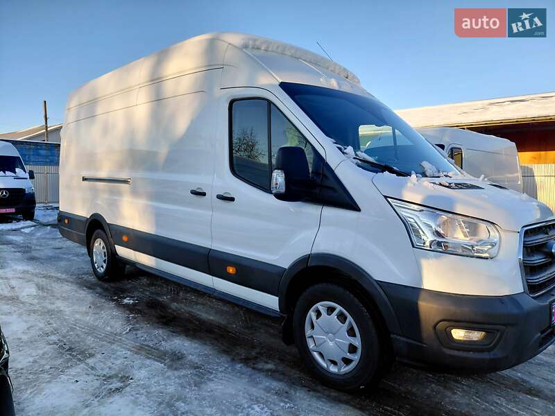 Вантажний фургон Ford Transit 2020 в Івано-Франківську