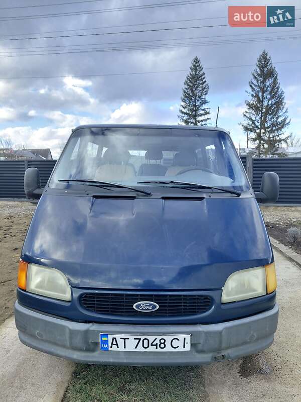Мінівен Ford Transit 1998 в Снятині