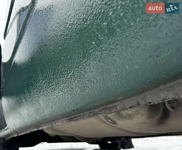 Вантажний фургон Ford Transit 1996 в Шепетівці