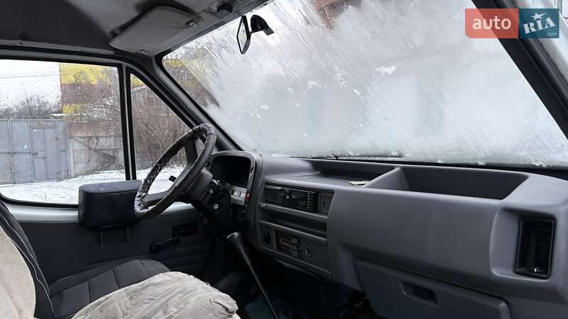 Мікроавтобус Ford Transit 1990 в Дніпрі фото 10 Мікроавтобус Ford Transit 1990 в Дніпрі