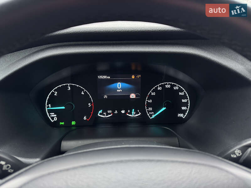 Грузовой фургон Ford Transit 2021 в Ирпене