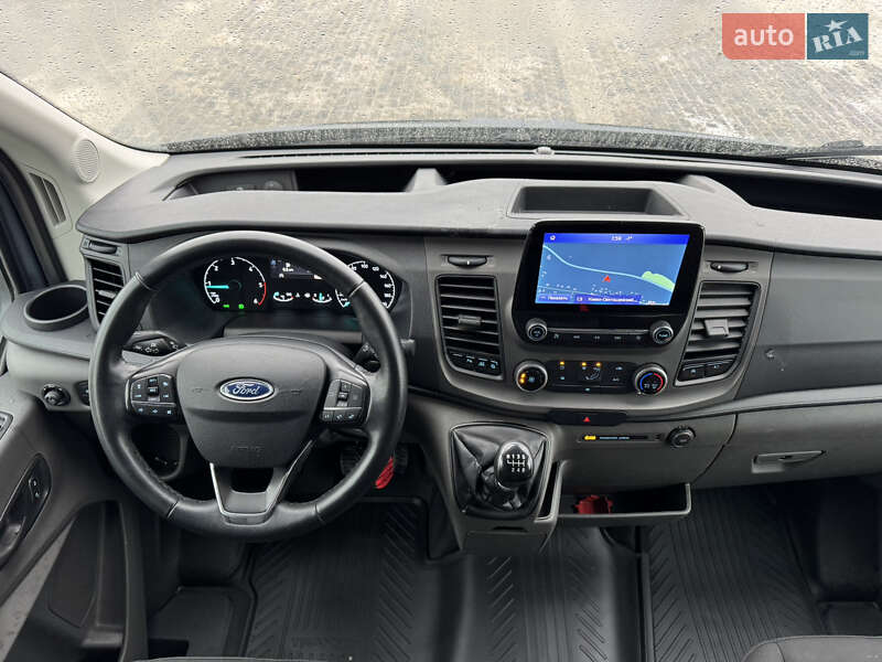 Грузовой фургон Ford Transit 2021 в Ирпене