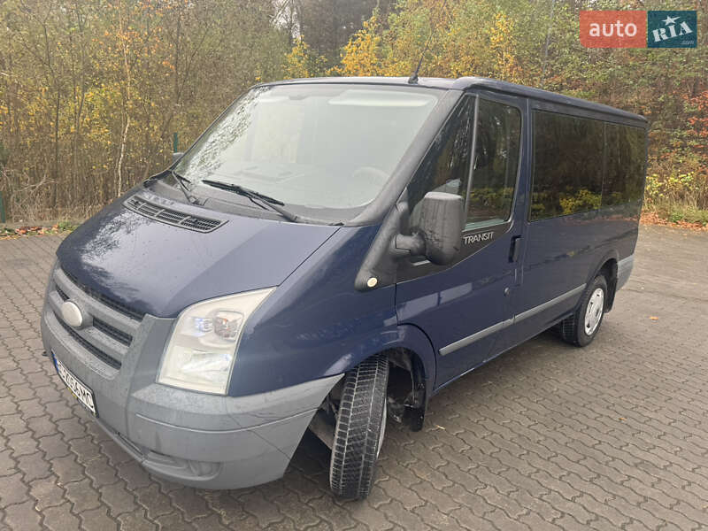 Мінівен Ford Transit 2010 в Львові