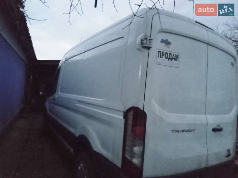 Грузовой фургон Ford Transit 2016 в Ширяево