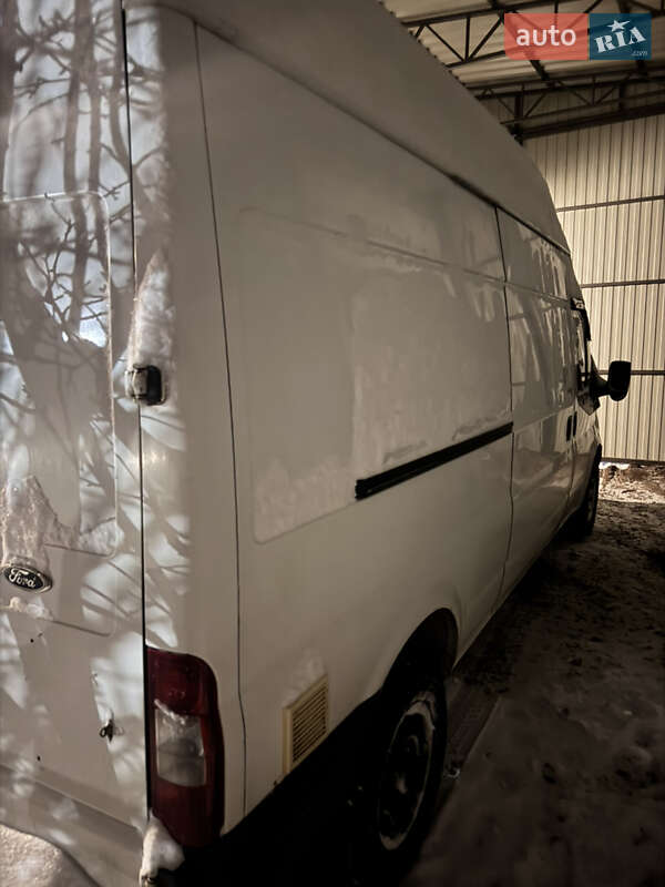 Грузовой фургон Ford Transit 2007 в Харькове