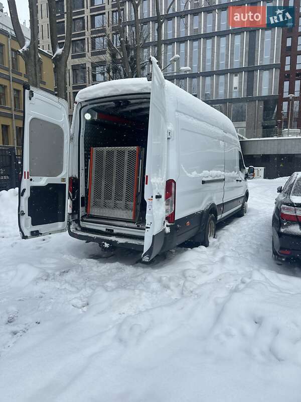 Грузовой фургон Ford Transit 2018 в Киеве