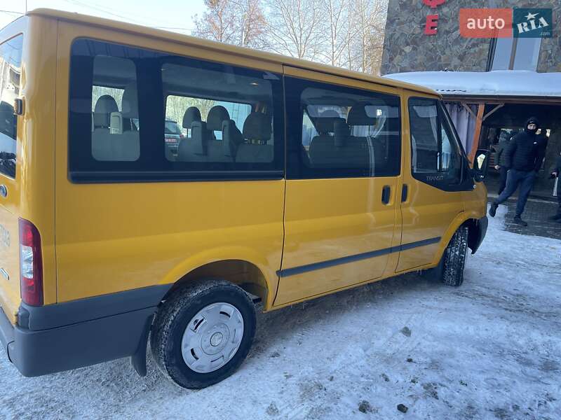 Мінівен Ford Transit 2010 в Луцьку