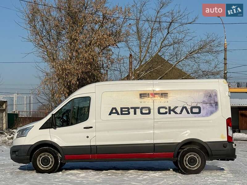 Грузовой фургон Ford Transit 2017 в Киеве