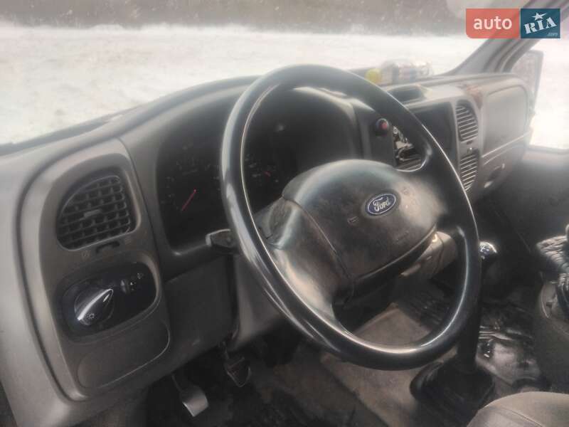 Грузовой фургон Ford Transit 2004 в Сколе фото 6 Грузовой фургон Ford Transit 2004 в Сколе