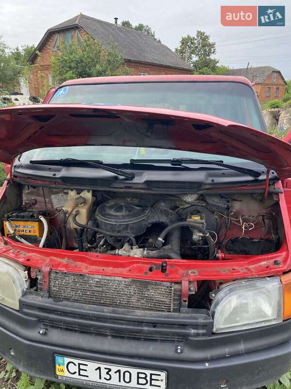 Грузовой фургон Ford Transit 1991 в Ярмолинцах