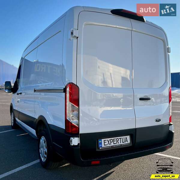 Вантажний фургон Ford Transit 2019 в Києві
