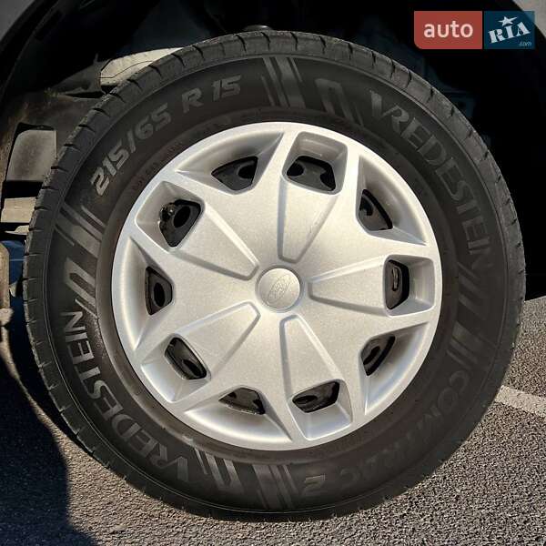 Вантажний фургон Ford Transit 2019 в Києві