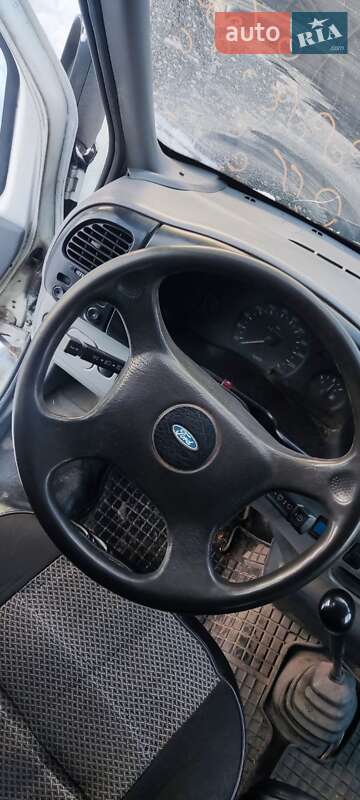 Минивэн Ford Transit 1998 в Чугуеве