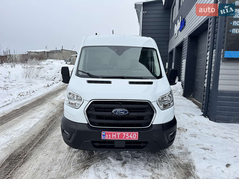 Вантажний фургон Ford Transit 2021 в Тернополі