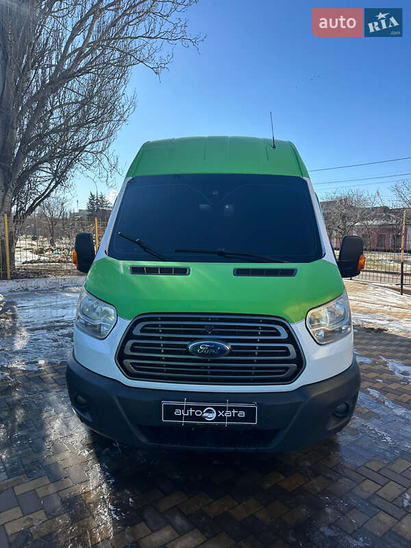 Грузовой фургон Ford Transit 2016 в Николаеве