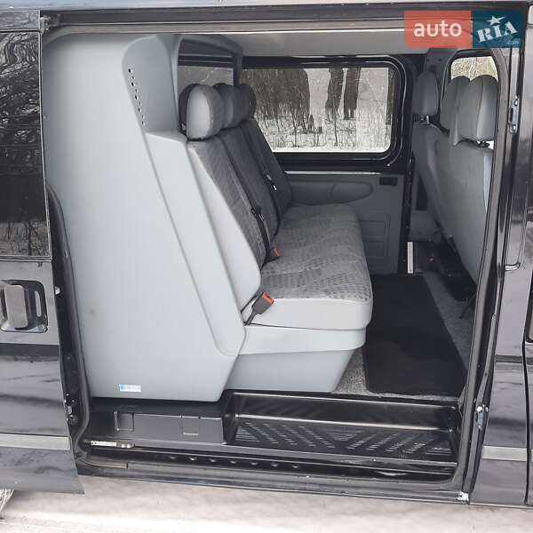 Вантажопасажирський фургон Ford Transit 2011 в Полтаві