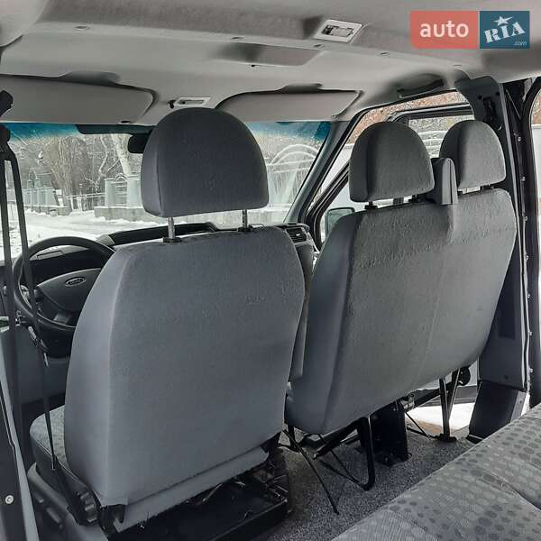 Вантажопасажирський фургон Ford Transit 2011 в Полтаві