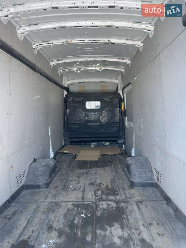 Грузовой фургон Ford Transit 2018 в Киеве фото 12 Грузовой фургон Ford Transit 2018 в Киеве