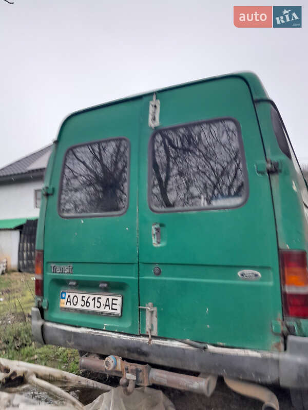 Вантажний фургон Ford Transit 1998 в Виноградові