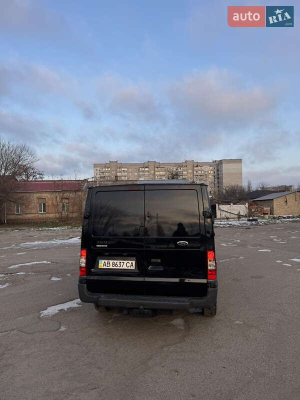 Грузовой фургон Ford Transit 2009 в Николаеве