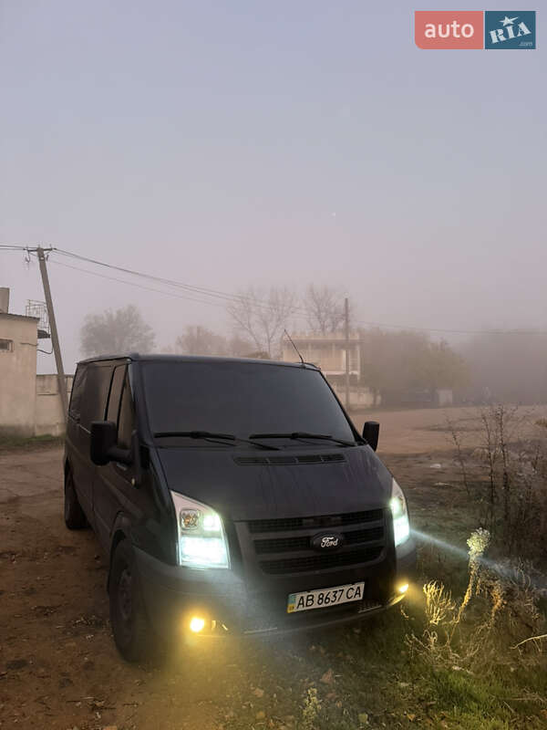 Грузовой фургон Ford Transit 2009 в Николаеве