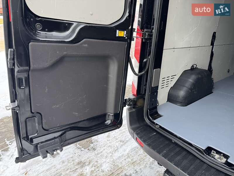 Грузовой фургон Ford Transit 2021 в Ровно фото 36 Грузовой фургон Ford Transit 2021 в Ровно
