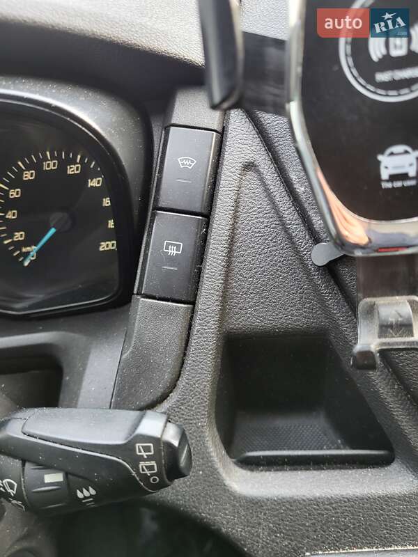 Вантажний фургон Ford Transit 2017 в Харкові