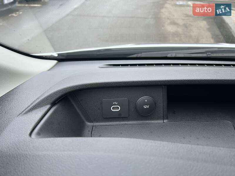 Грузовой фургон Ford Transit 2024 в Киеве фото 29 Грузовой фургон Ford Transit 2024 в Киеве