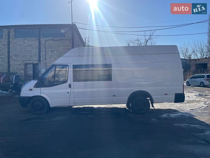 Вантажний фургон Ford Transit 2007 в Києві