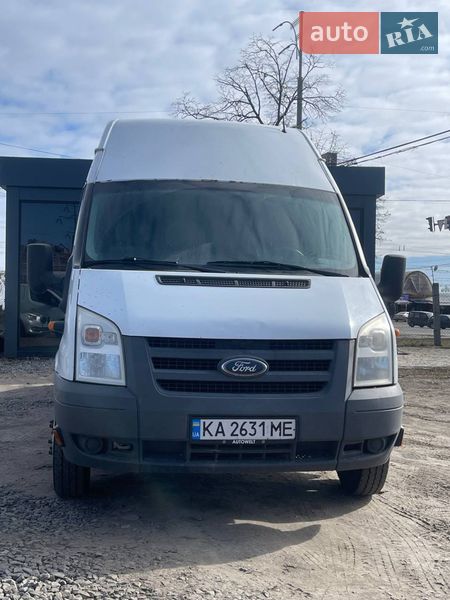 Грузовой фургон Ford Transit 2011 в Киеве
