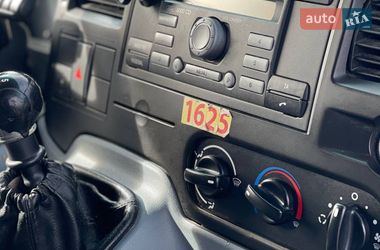 Грузовой фургон Ford Transit 2011 в Киеве