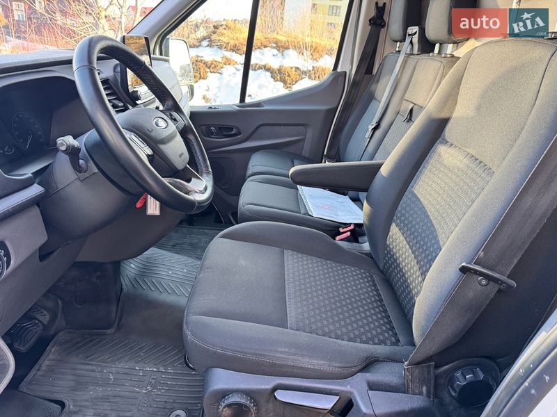 Грузовой фургон Ford Transit 2021 в Тернополе