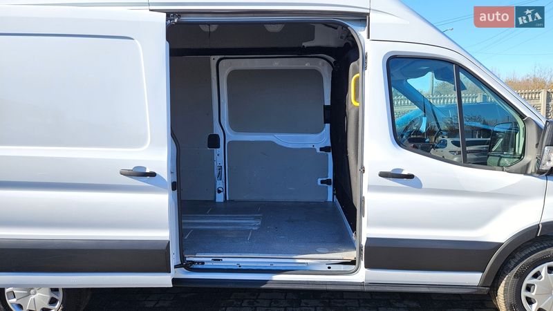 Грузовой фургон Ford Transit 2021 в Радомышле