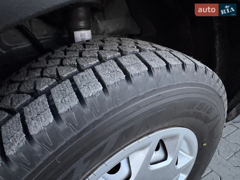 Грузовой фургон Ford Transit 2021 в Ирпене