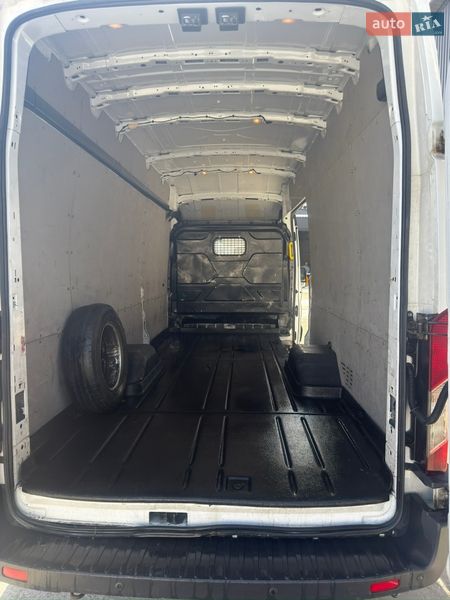 Грузовой фургон Ford Transit 2018 в Виннице
