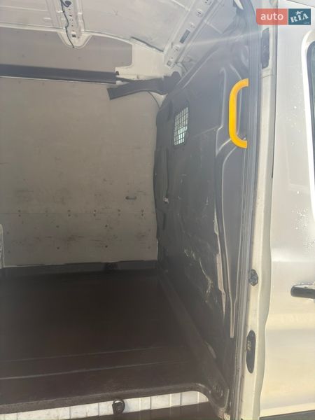Грузовой фургон Ford Transit 2018 в Виннице