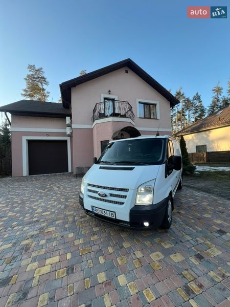Вантажний фургон Ford Transit 2012 в Києві