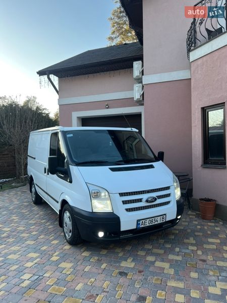 Вантажний фургон Ford Transit 2012 в Києві