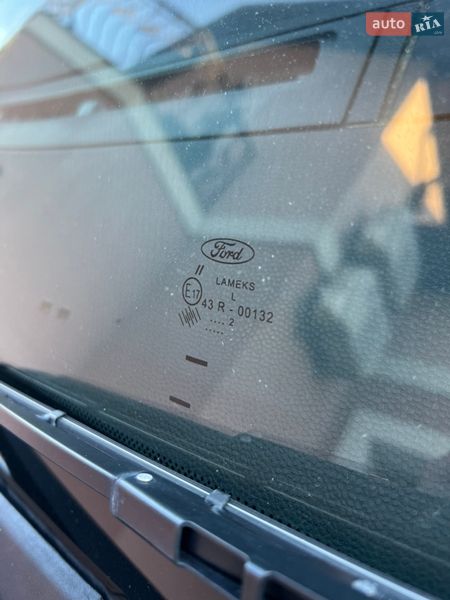 Вантажний фургон Ford Transit 2012 в Києві