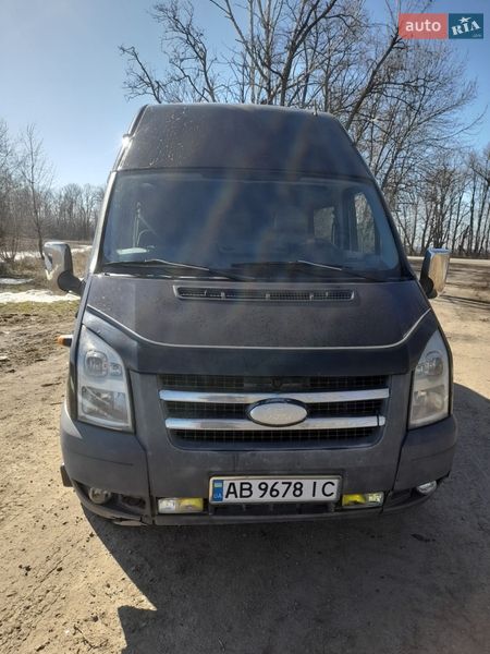 Грузовой фургон Ford Transit 2009 в Виннице
